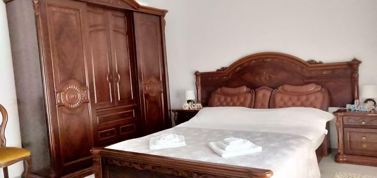 D&D Vila Villa Iasi Eksteriør bilde