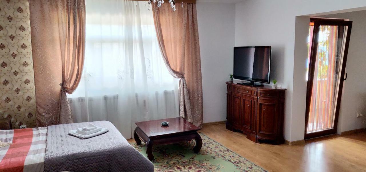 D&D Vila Villa Iasi Eksteriør bilde